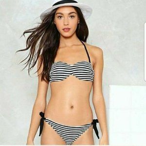 💘🆕️Nasty Gal XL Striped Bathing Suit